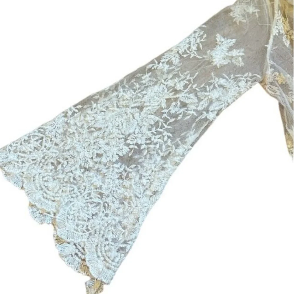 Francesca’s Miami Lace Bell Sleeve Cascading boho cover duster Medium - Picture 3 of 5